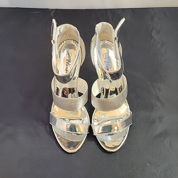 HERSTYLE GWINNIE 3-STRAPS VELCRO CLOSURE OPEN TOE SANDAL - Picture 3 of 12